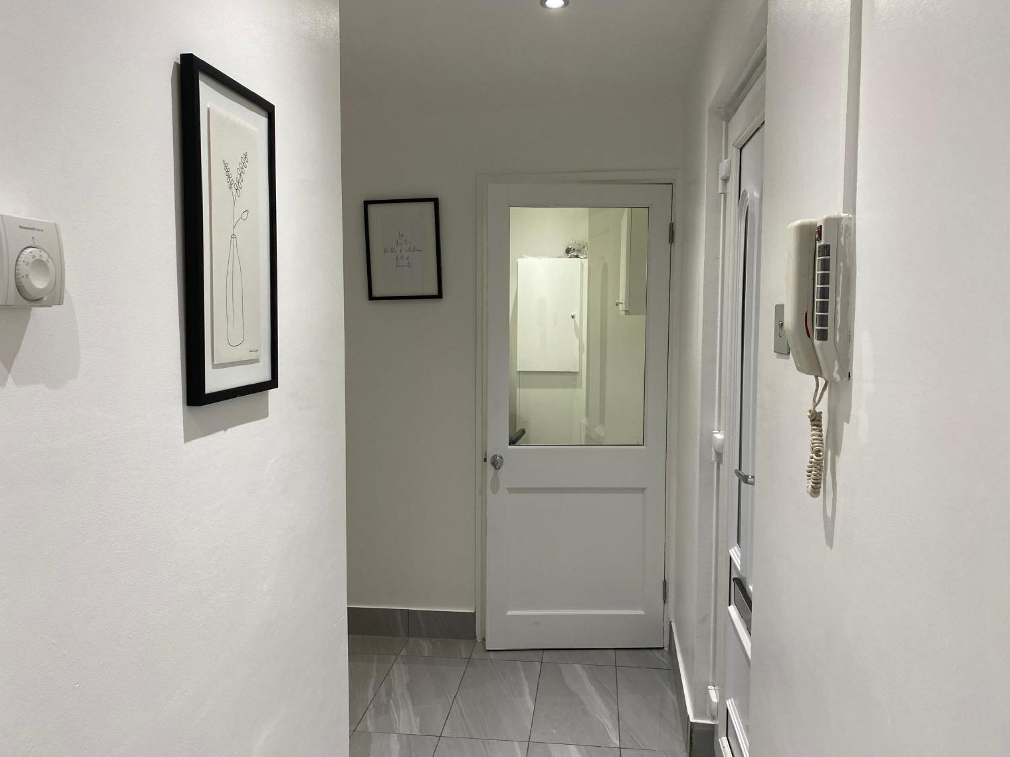 Luxurious 2-Bed Apartment In Woolwich Londyn Zewnętrze zdjęcie