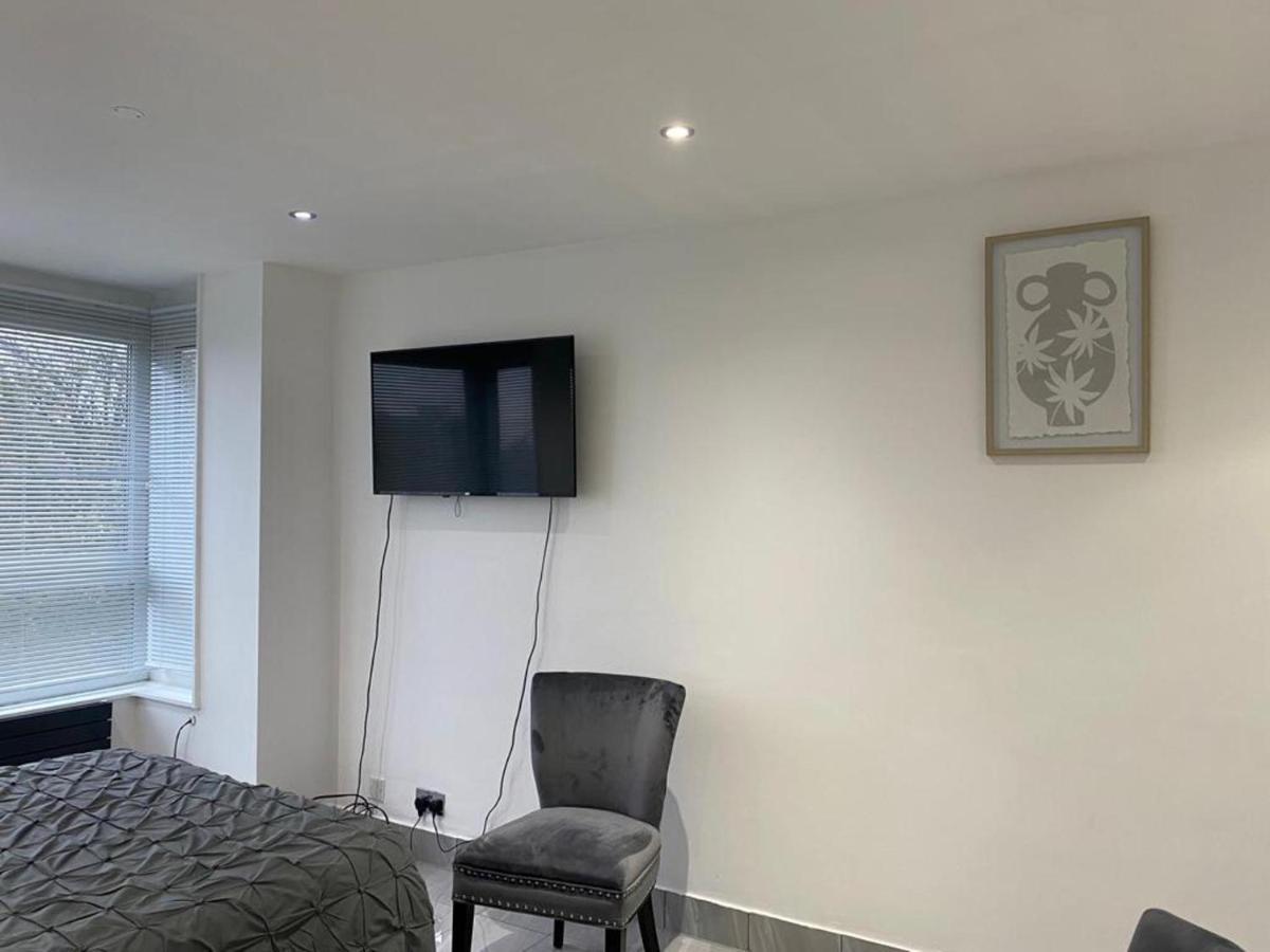 Luxurious 2-Bed Apartment In Woolwich Londyn Zewnętrze zdjęcie
