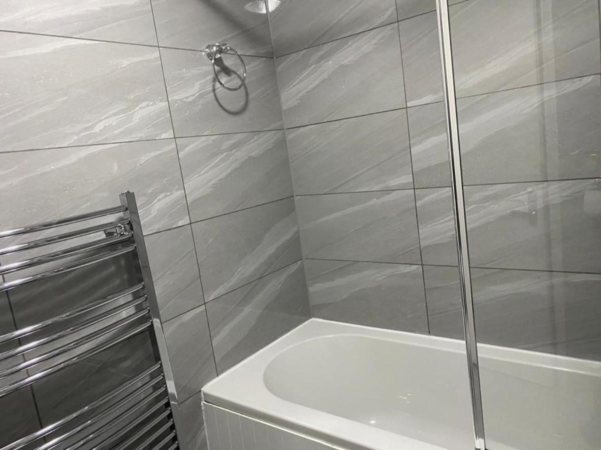 Luxurious 2-Bed Apartment In Woolwich Londyn Zewnętrze zdjęcie